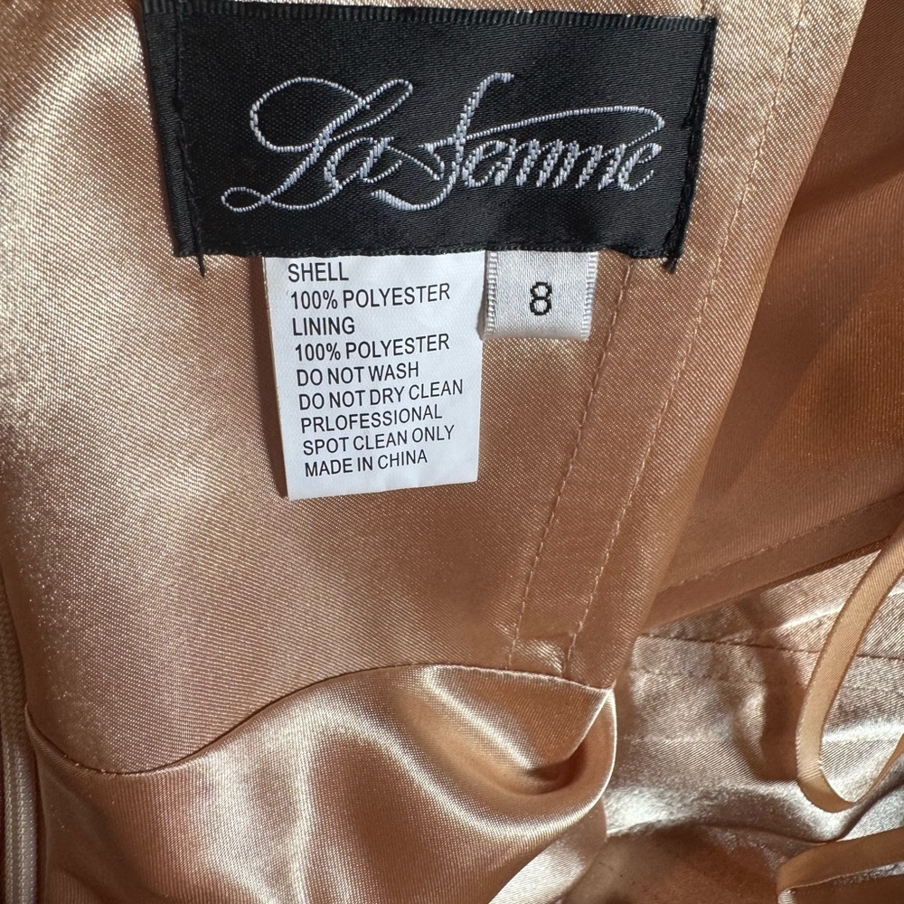 Elegant Peach ombré beaded Evening Gown - Picture 8 of 13